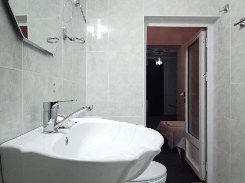 Aisha Hotel ซามาร์คันด์ ภายนอก รูปภาพ